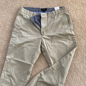 Banana republic Gavin pant 33 waist 32 length khaki